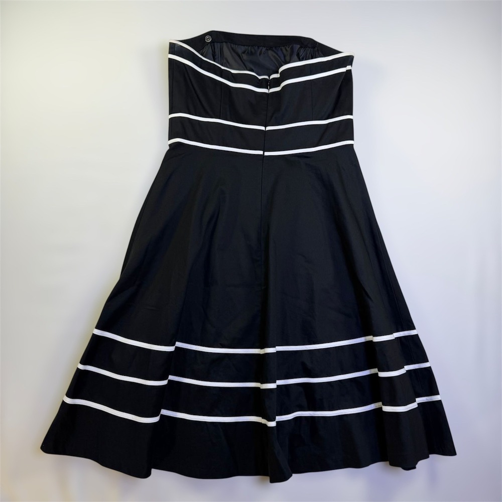 White House Black Market Strapless Black White Striped Fit Flare Dress Size 8‎ - Picture 4 of 10